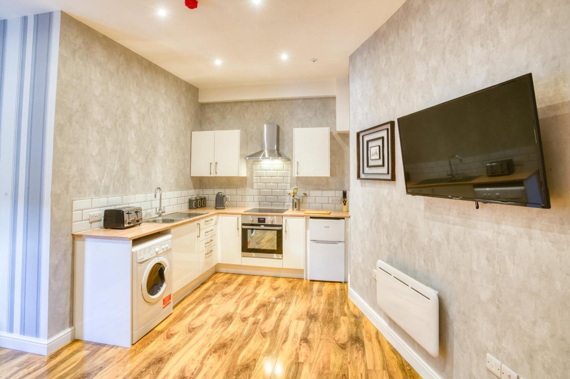 Suite 3 - 1 Bed Apartment King Size Bed Lincoln Esterno foto